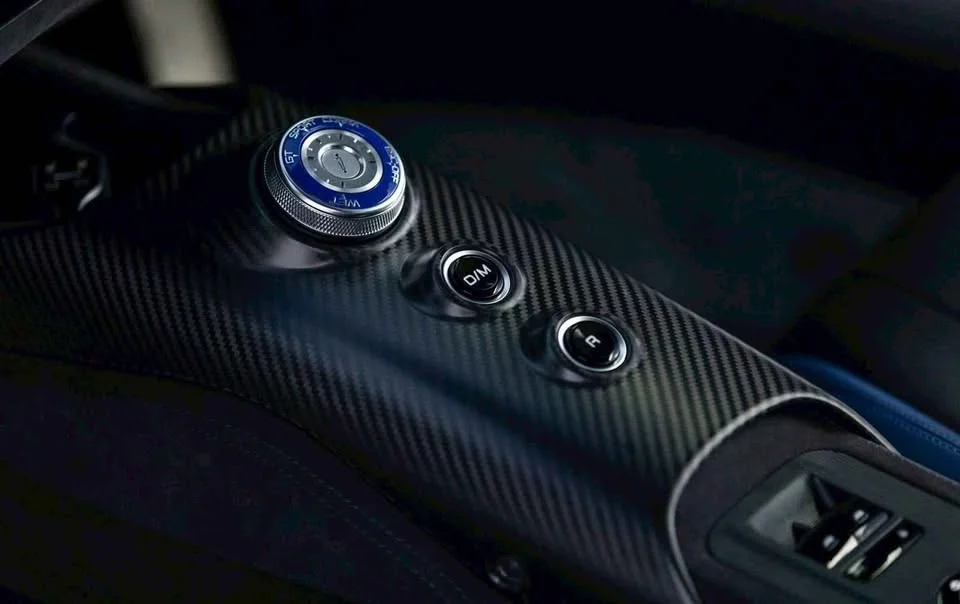 2022 Maserati MC20 3