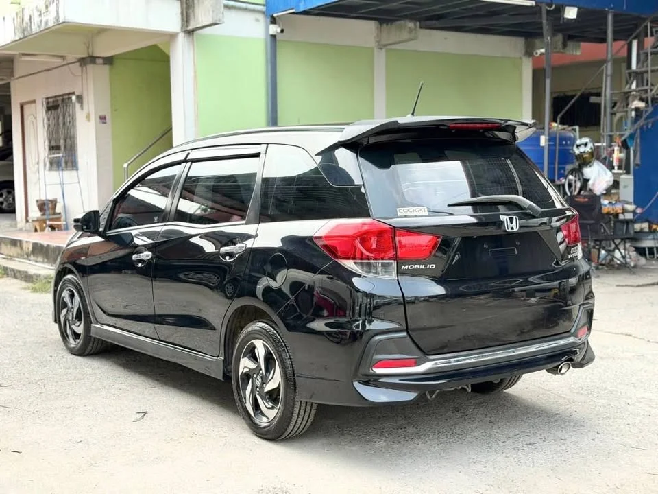 2014 Honda Mobilio II 2