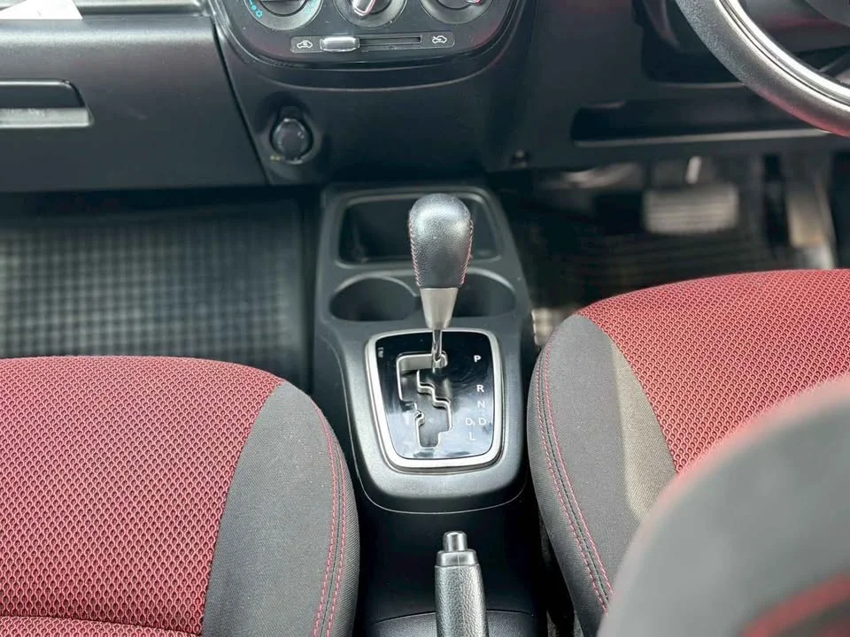 2019 Mitsubishi Mirage VI 2