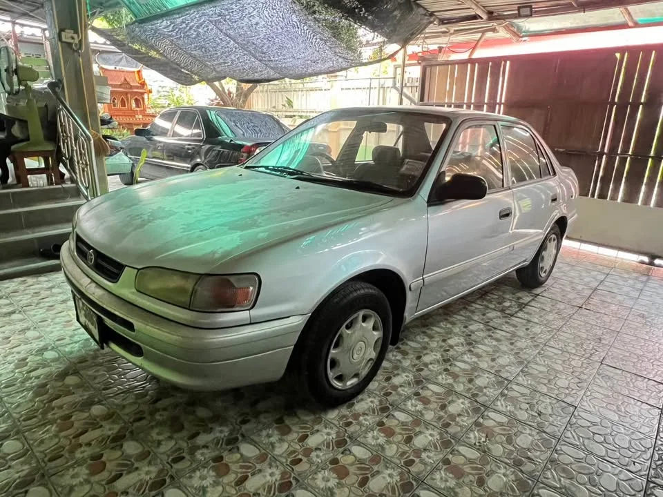 1997 Toyota Corolla Altis VIII (E110) 2