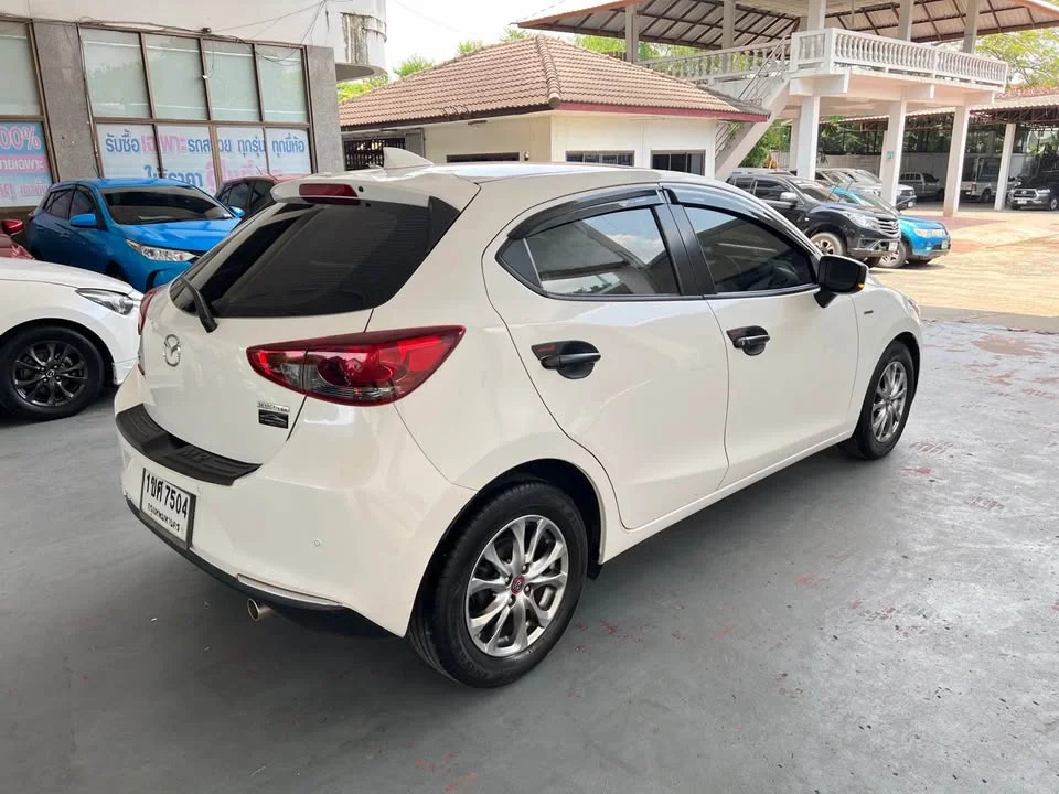 2021 Mazda 2 III 2