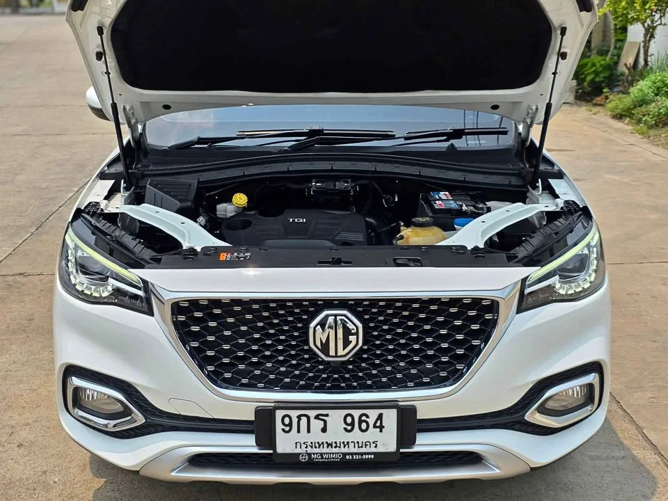 2019 MG HS 2