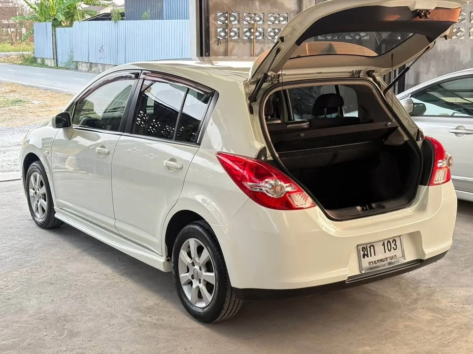 2011 Nissan Tiida I (C11) 3