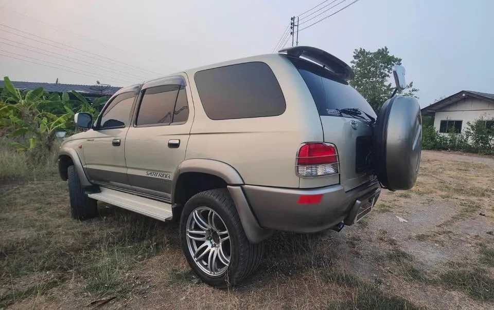 2001 Toyota Sport Rider I 3