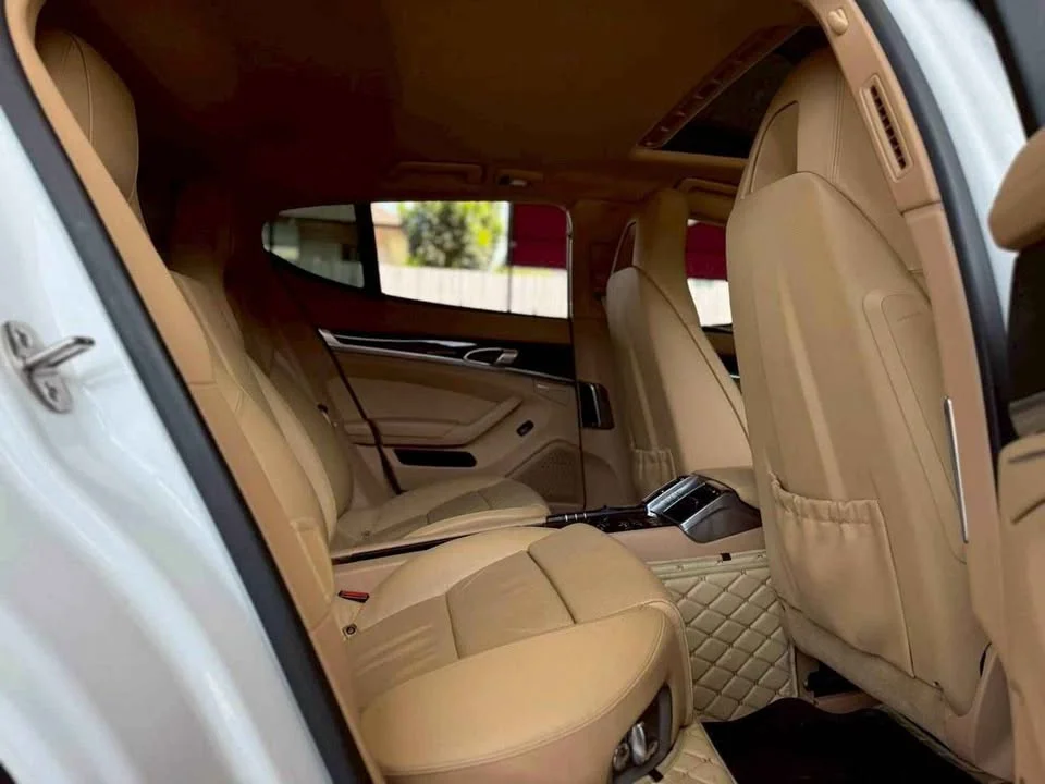2013 Porsche Panamera I 3