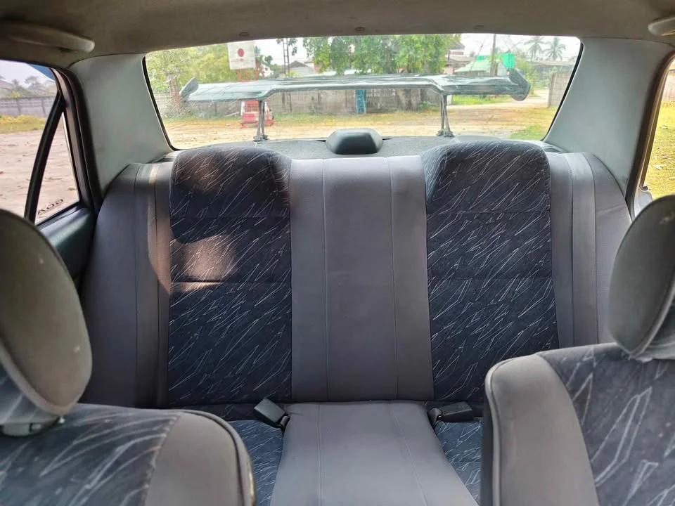 2000 Toyota Corolla Altis VIII (E110) 3