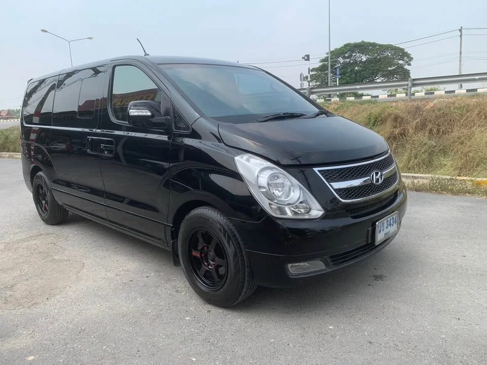 2010 Hyundai H-1 II 3