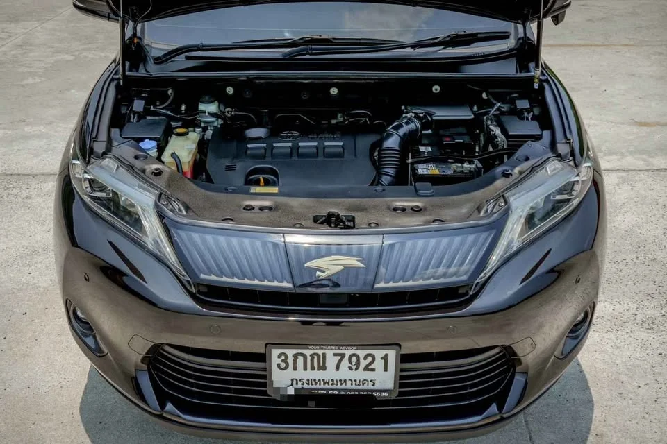 2014 Toyota Harrier III 2
