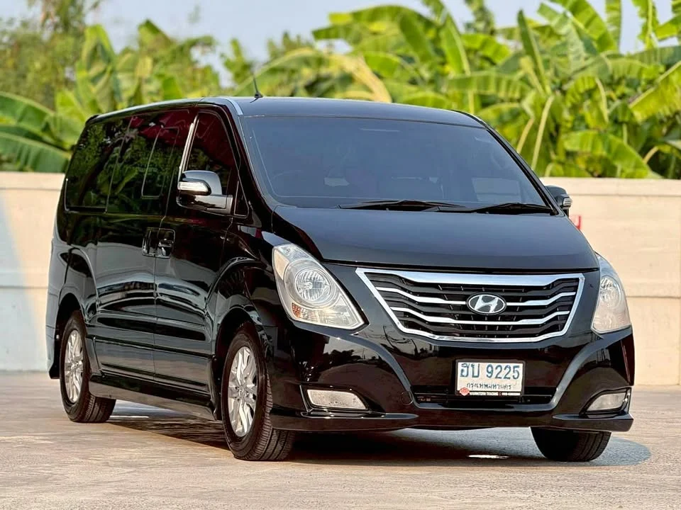 2011 Hyundai H-1 II 3