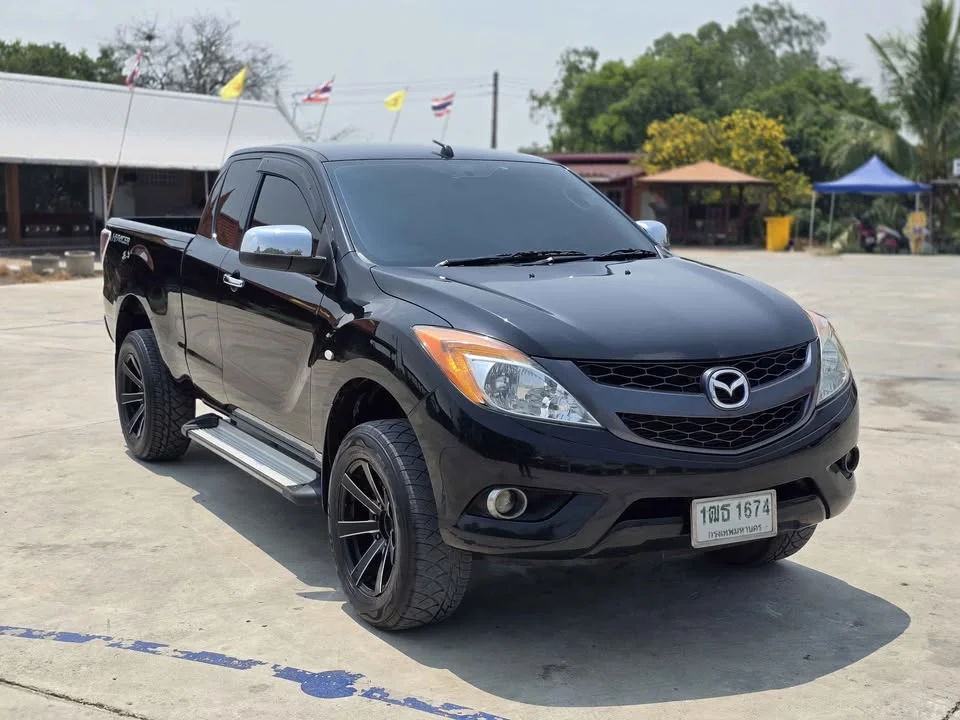 2015 Mazda BT-Series II 2