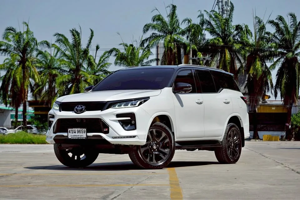 2022 Toyota Fortuner II 2
