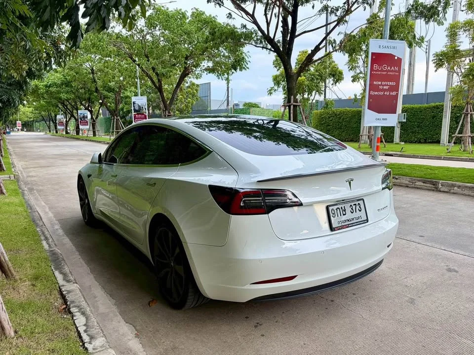 2020 Tesla Model 3 2