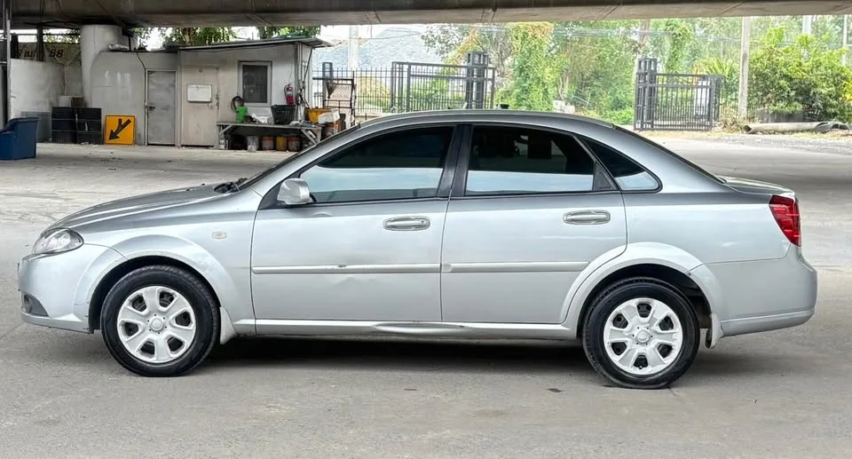 2009 Chevrolet Optra 3