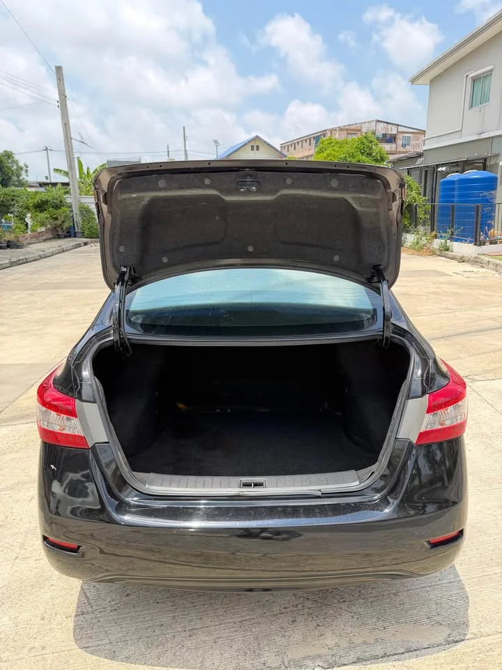 2013 Nissan Sylphy III (B17) 2
