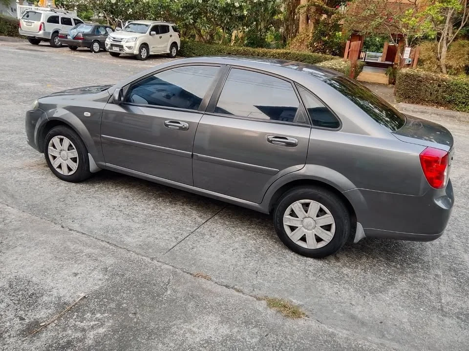 2010 Chevrolet Optra 3