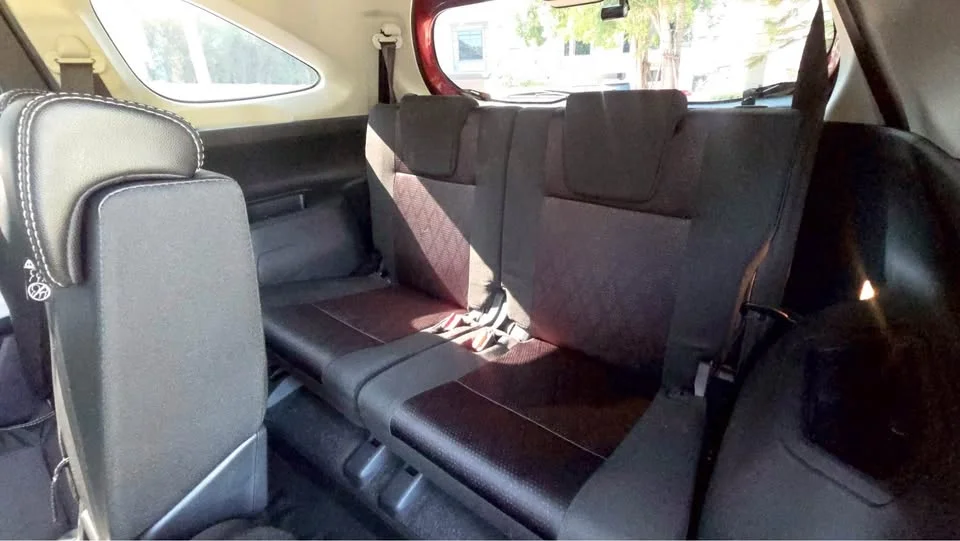 2023 Toyota Veloz III 2