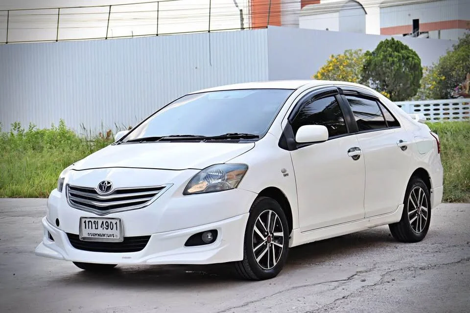 2012 Toyota Vios II 2