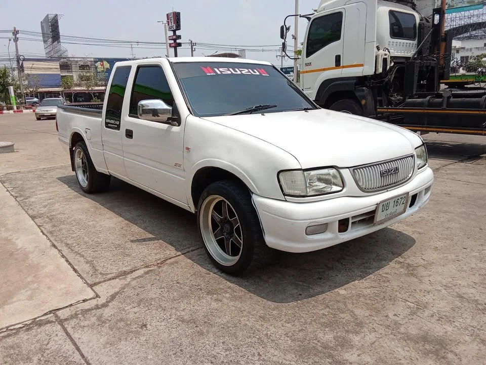 2000 Isuzu Faster Dragon Eyes III 2
