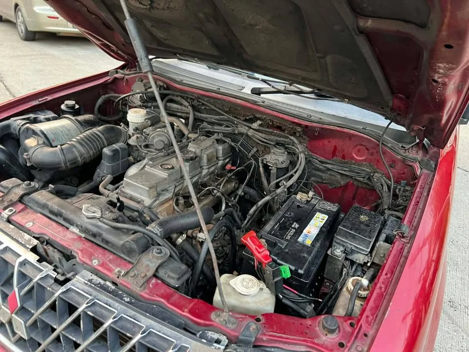 2003 Mitsubishi Strada III 2