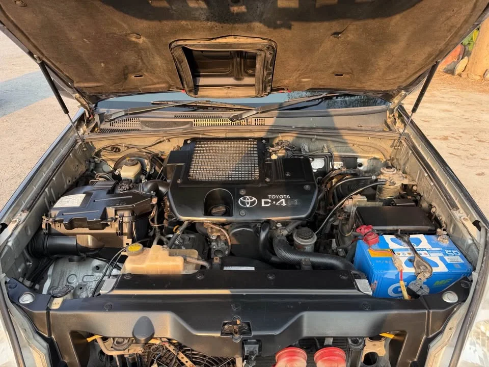 2003 Toyota Land Cruiser Prado J120 3