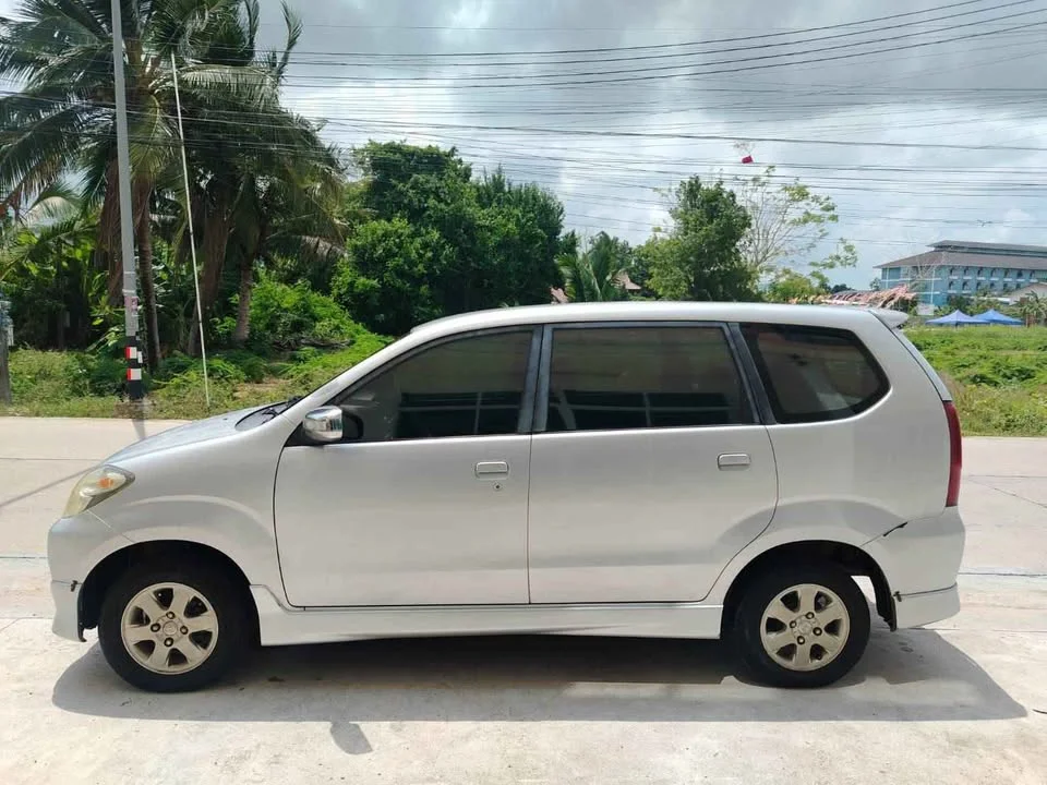 2006 Toyota Avanza I 2