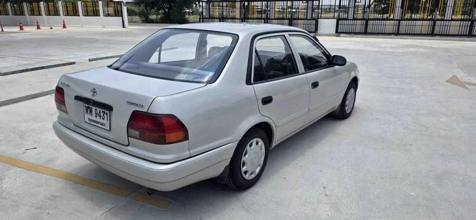 1997 Toyota Corolla Altis VIII (E110) 2