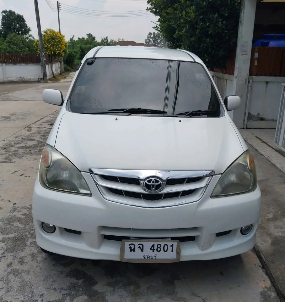 2011 Toyota Avanza I 3