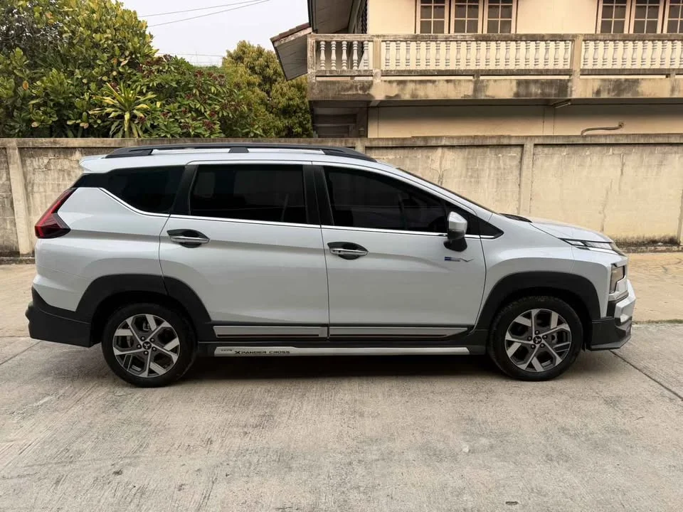 2024 Mitsubishi Xpander I 3