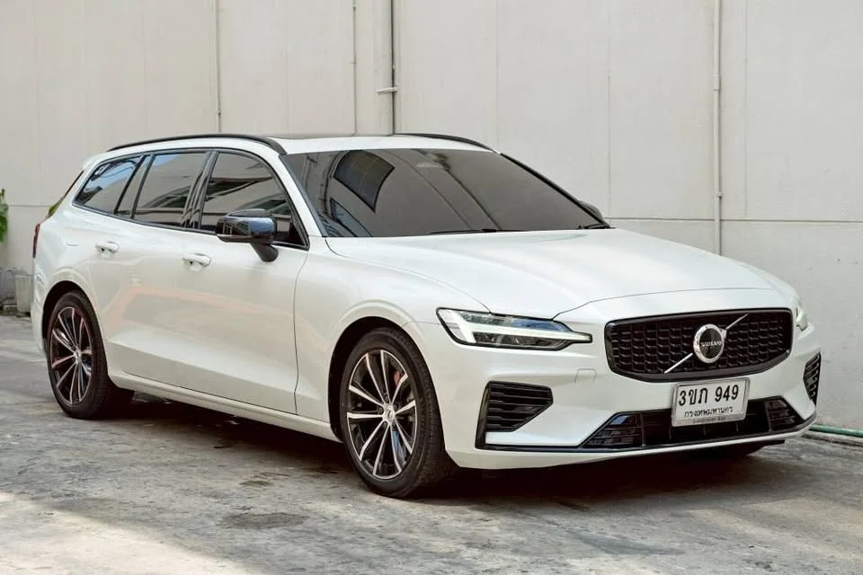 2022 Volvo V60 II 2