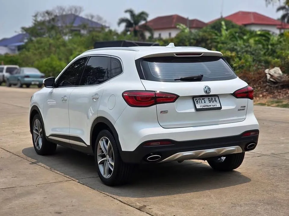2019 MG HS 3