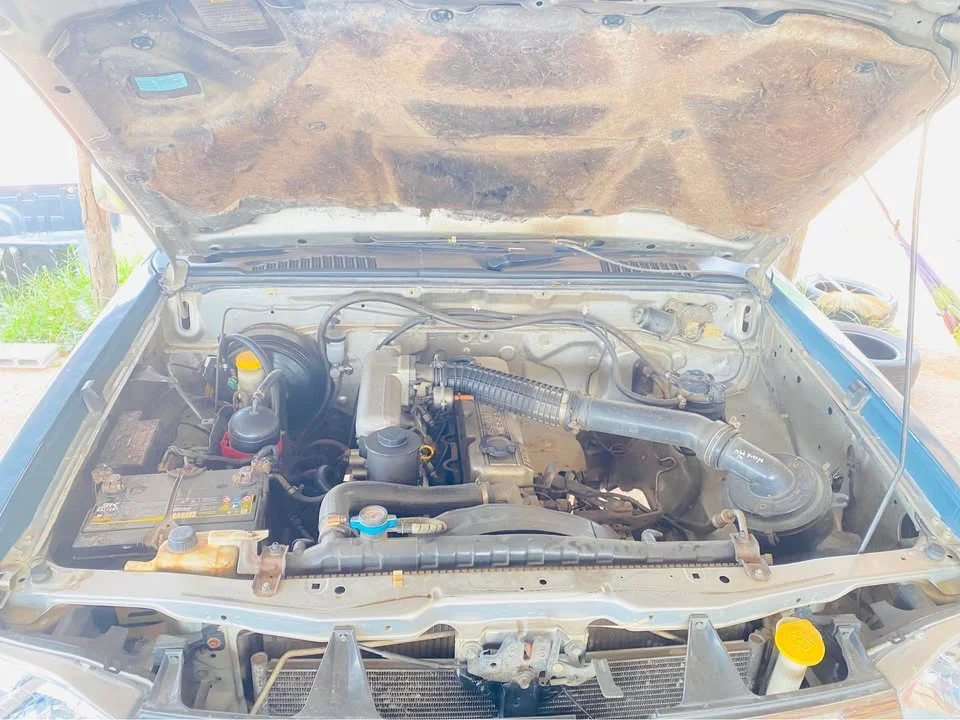 2006 Nissan Frontier I 2