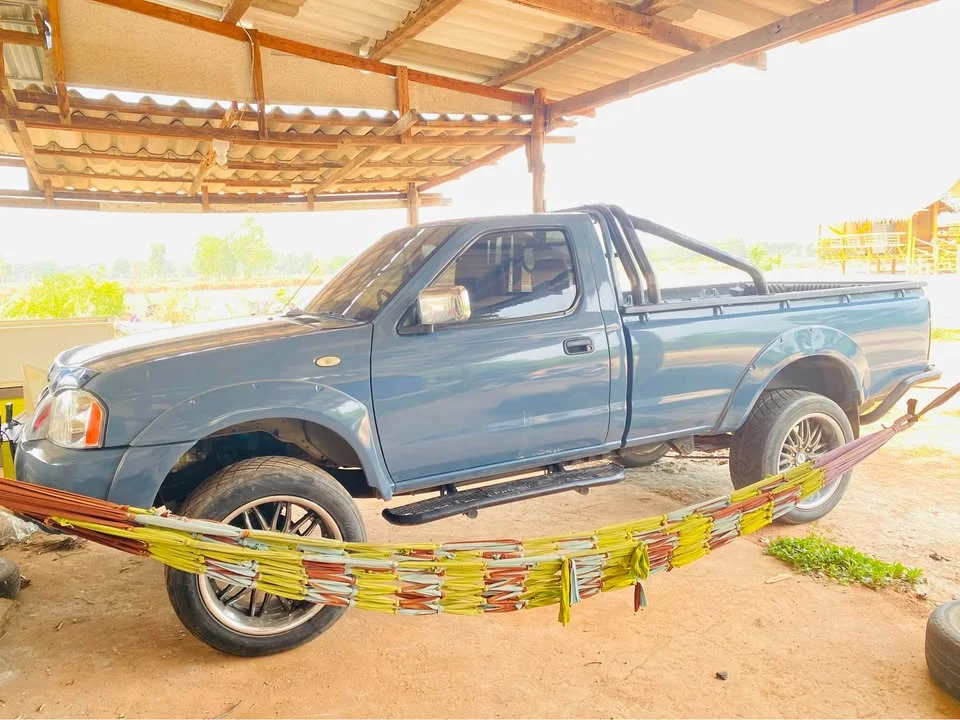 2006 Nissan Frontier I 3