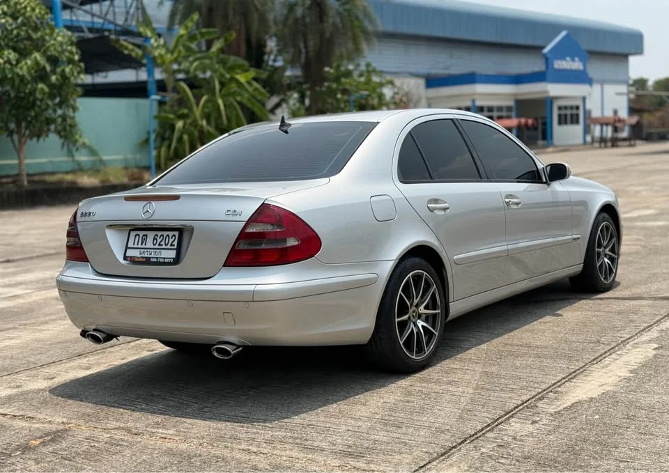 2003 Benz E-Class W211 3