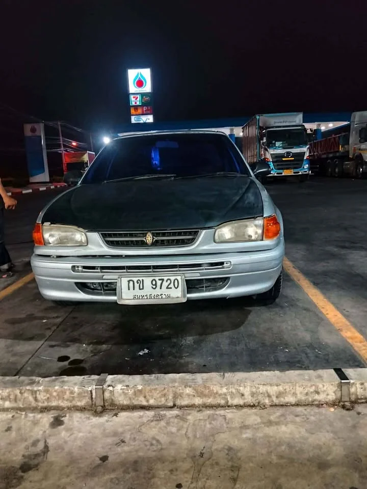 1996 Toyota Corolla Altis VIII (E110) 3