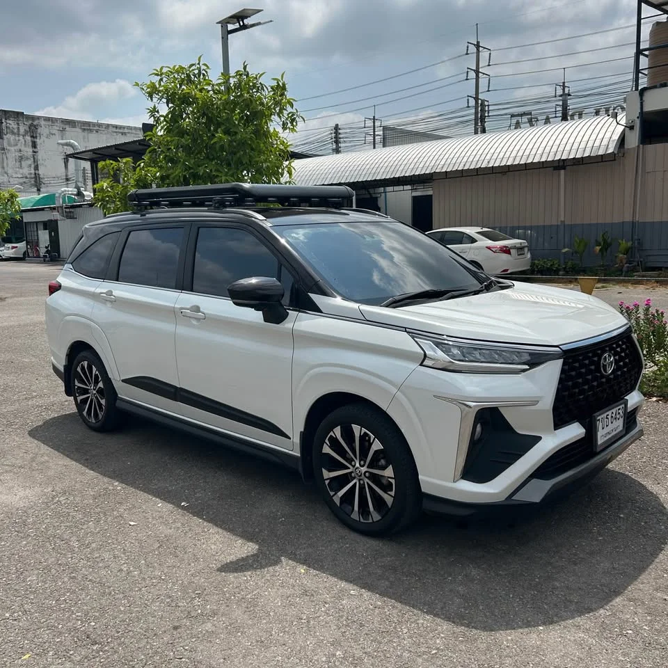 2022 Toyota Veloz III 2