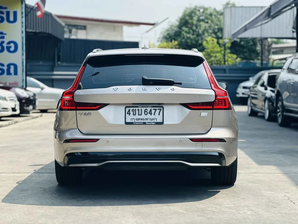 2022 Volvo V60 II 2