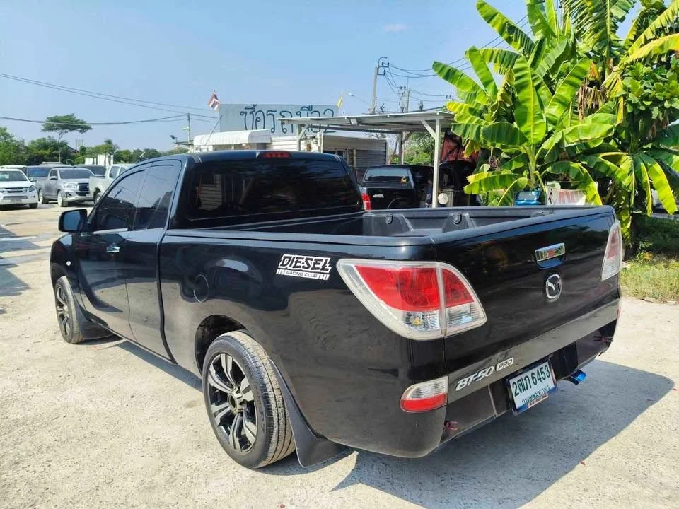 2012 Mazda BT-Series II 2
