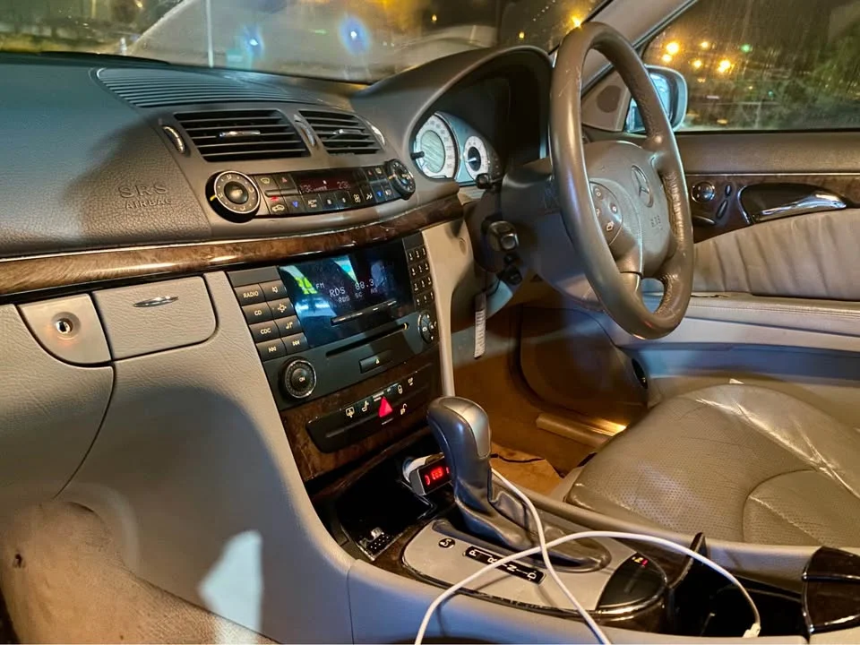 2004 Benz E-Class W211 2