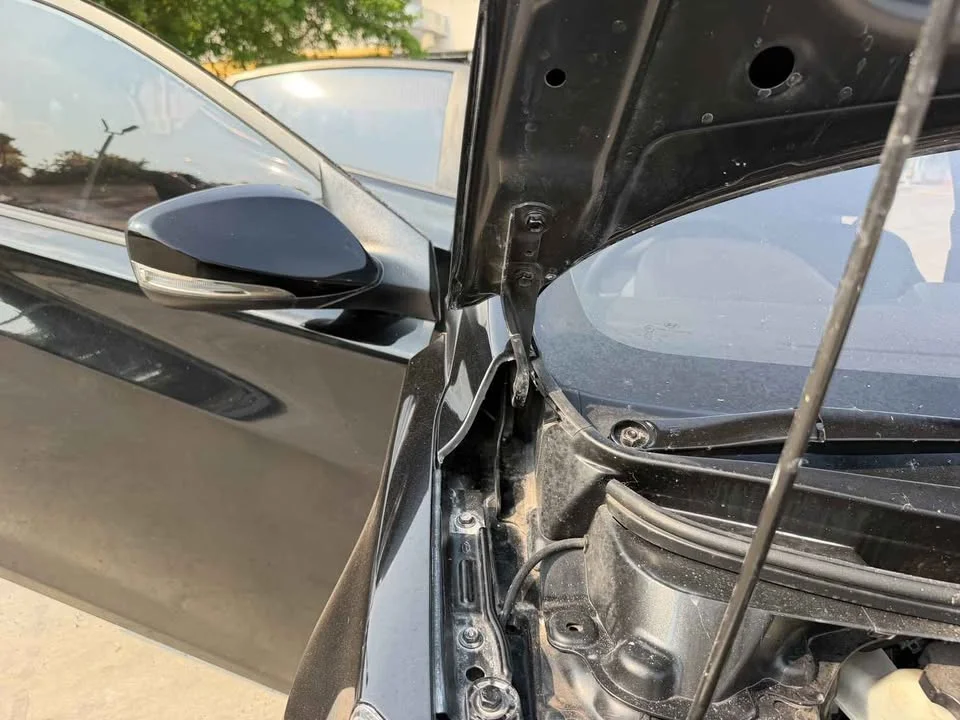 2011 Hyundai Elantra V 2