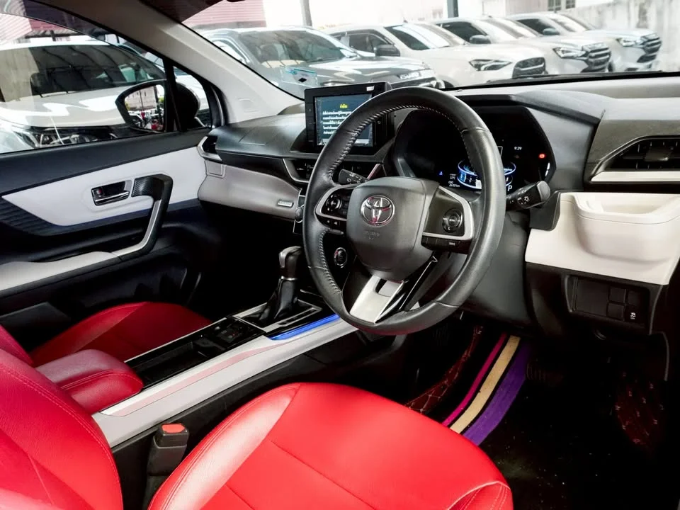 2024 Toyota Veloz III 2