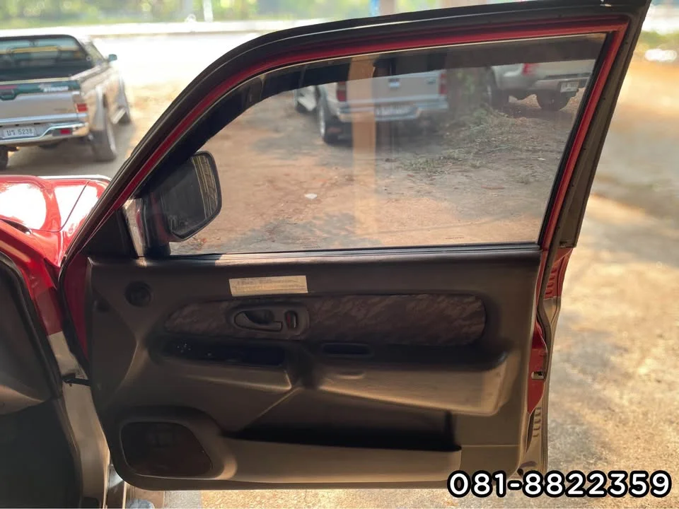 1999 Mitsubishi Strada III 2