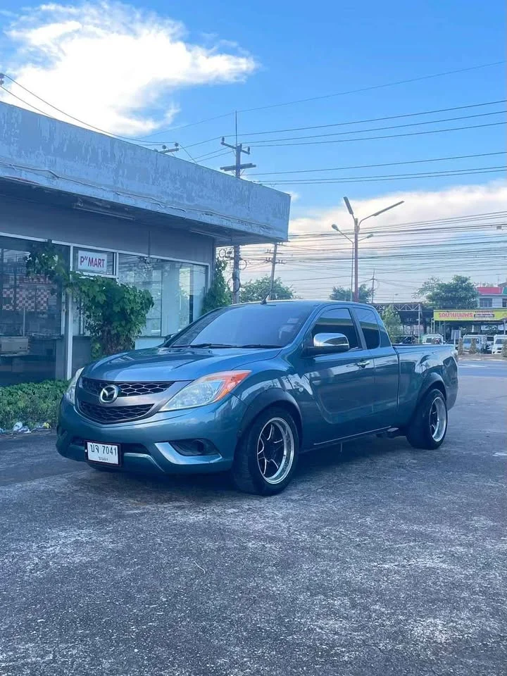 2013 Mazda BT-Series II 2