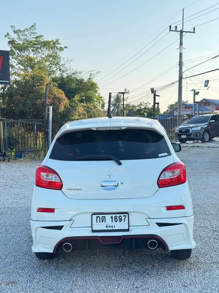 2018 Mitsubishi Mirage VI 3