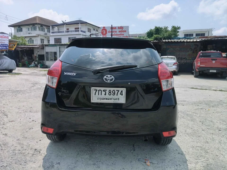 2015 Toyota Yaris III 3