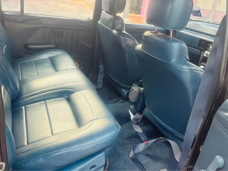 1994 Mitsubishi Triton II 2