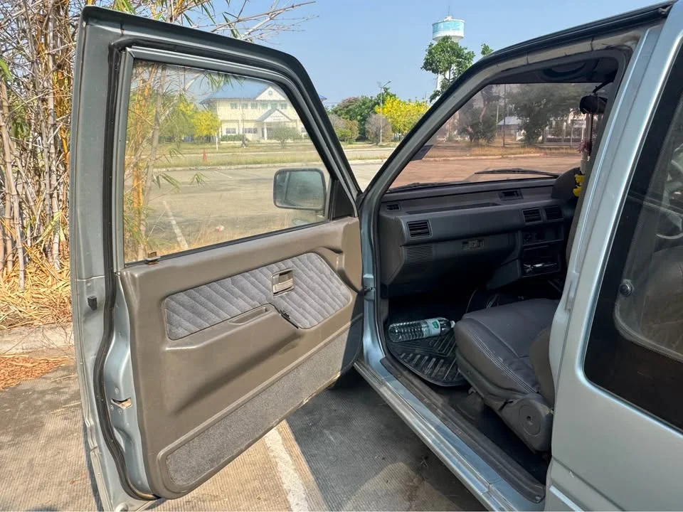 1996 Isuzu Faster Dragon Eyes III 2