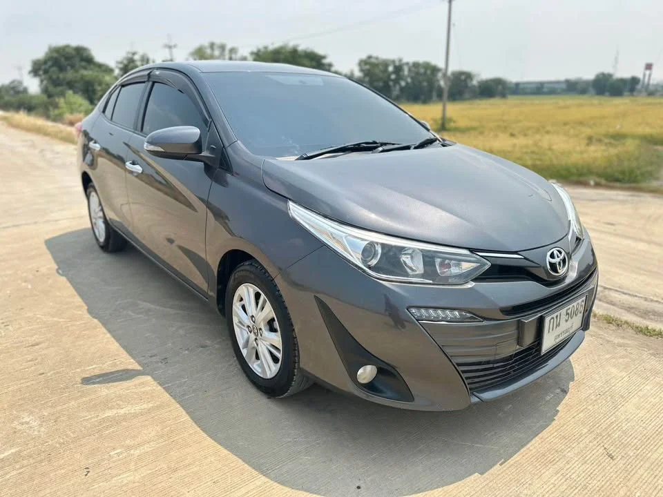 2018 Toyota Yaris III 2