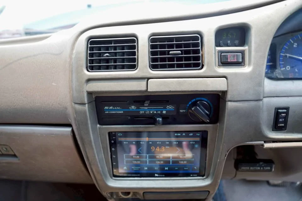 2004 Toyota Hilux Tiger VI 2