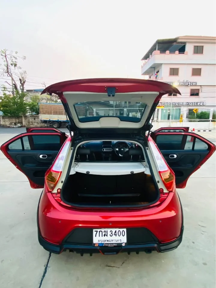 2017 MG 3 II 3
