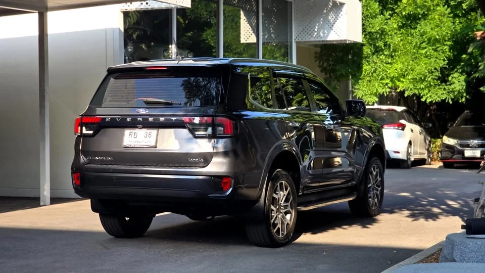 2023 Ford Everest III 3